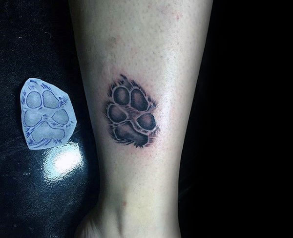 tatouage empreinte chien 54