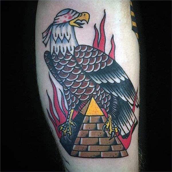 tatouage pyramide egypte 134