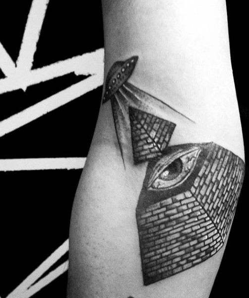 tatouage pyramide egypte 18