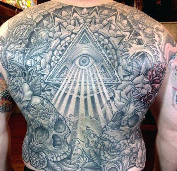tatouage pyramide egypte 24