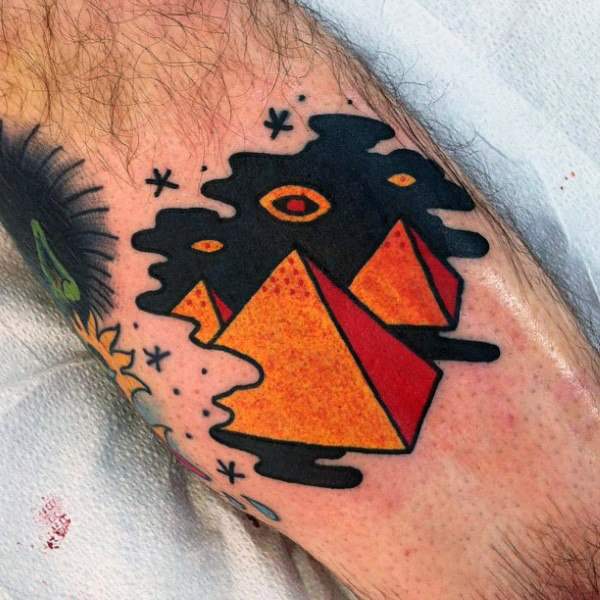 tatouage pyramide egypte 78