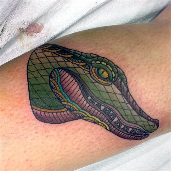 tatouage alligator 126