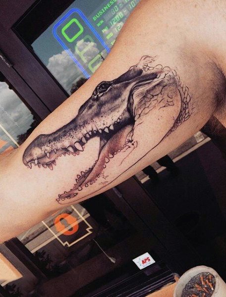 tatouage alligator 154
