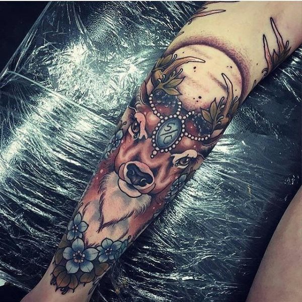tatouage cerf 230