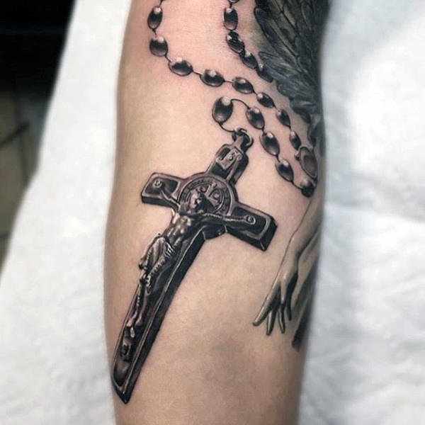 92 Tatouages De Chapelets Meilleurs Dessins Et Signification
