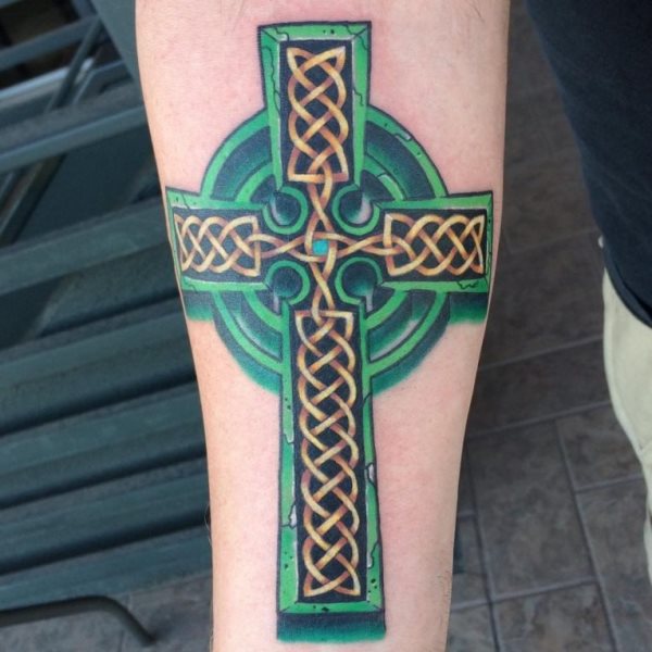 tatouage croix 120