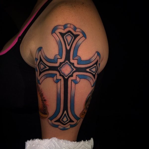 tatouage croix 172