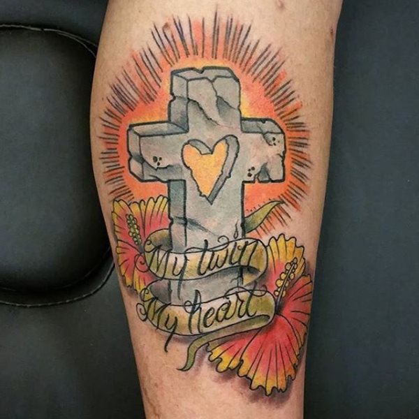 tatouage croix 192