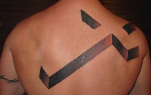 tatouage croix 432