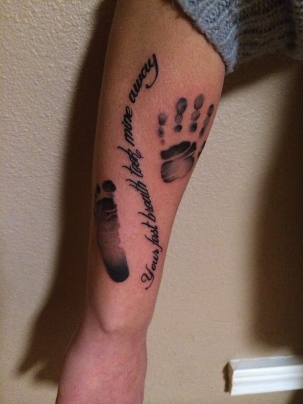 0 Tatouages D Empreintes Bebes Chiens Chats Et Plus