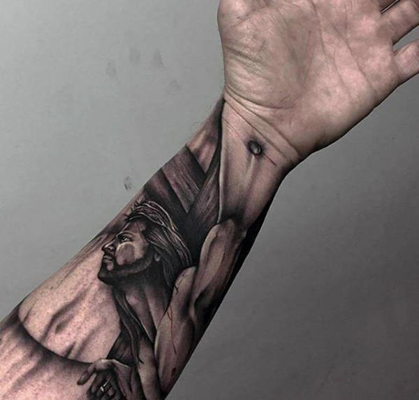 tatouage jesus christ 04
