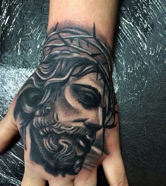 tatouage jesus christ 134