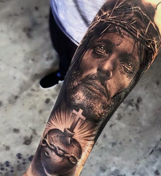 tatouage jesus christ 314