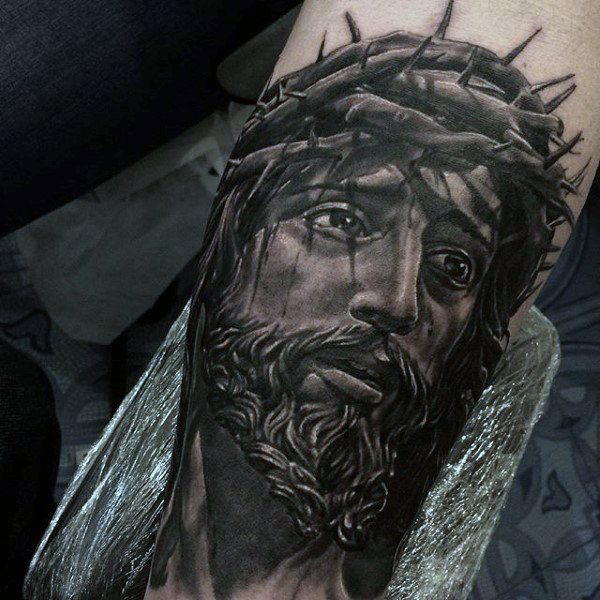 tatouage jesus christ 98