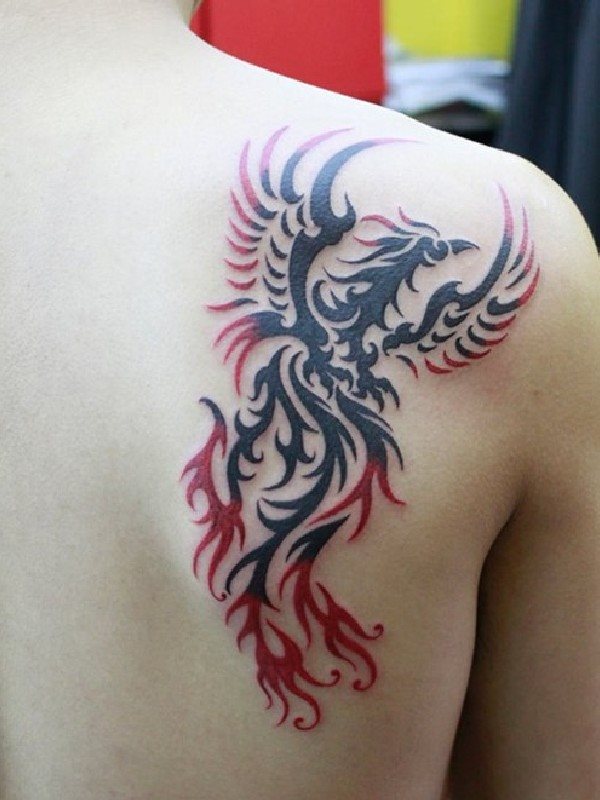 tatouage phoenix 178