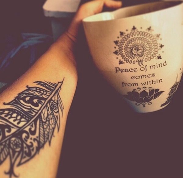 tatouage plume 190