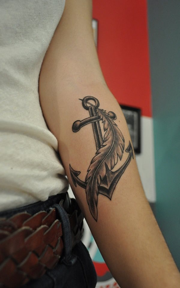 tatouage plume 196