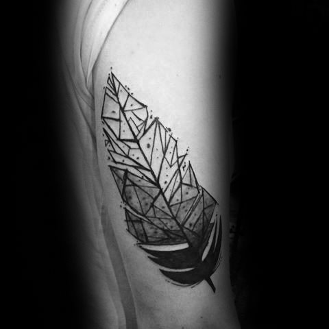 tatouage plume 22