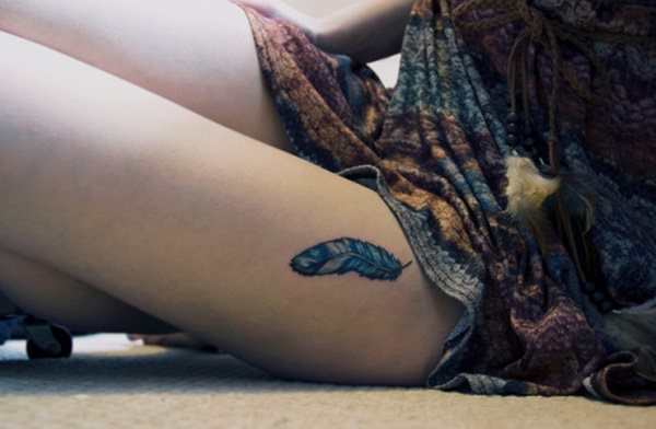 tatouage plume 230