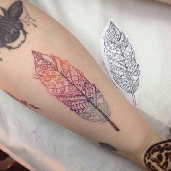 tatouage plume 326