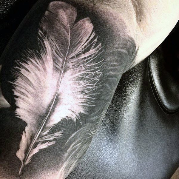 tatouage plume 420