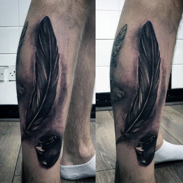 tatouage plume 458