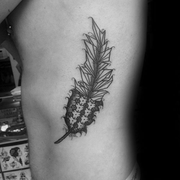 tatouage plume 466