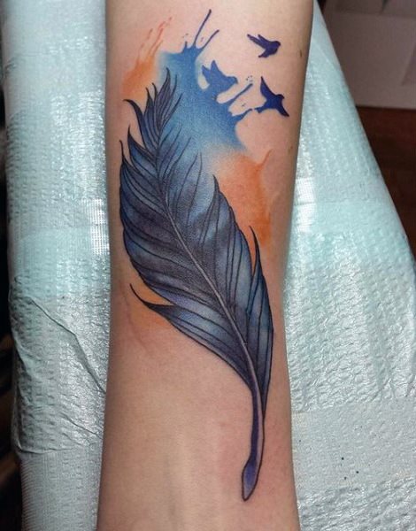 tatouage plume 470