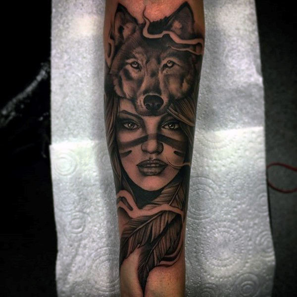 tatouage plume 498