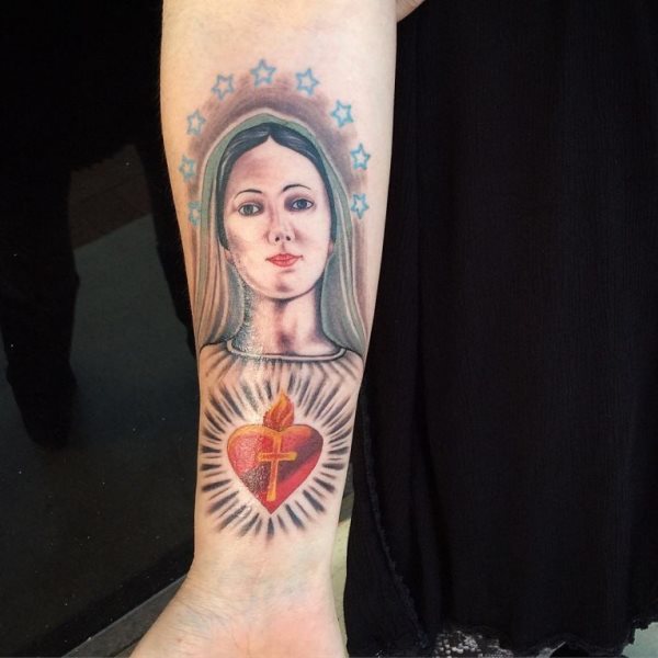tatouage vierge marie 322