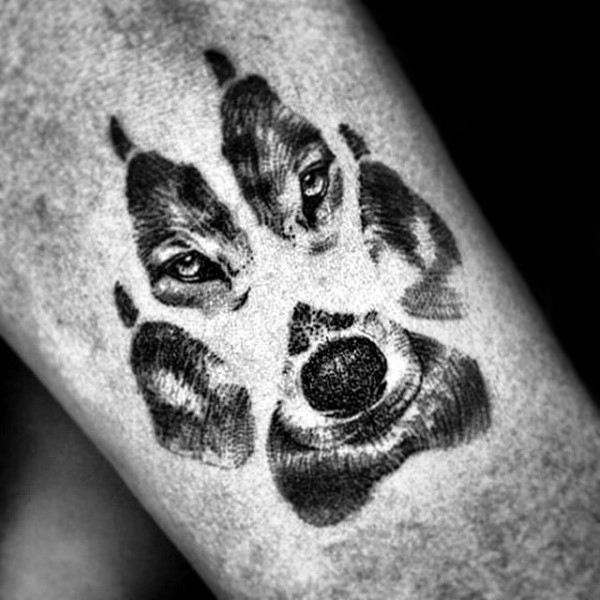 tatouage griffe empreintes loup 04