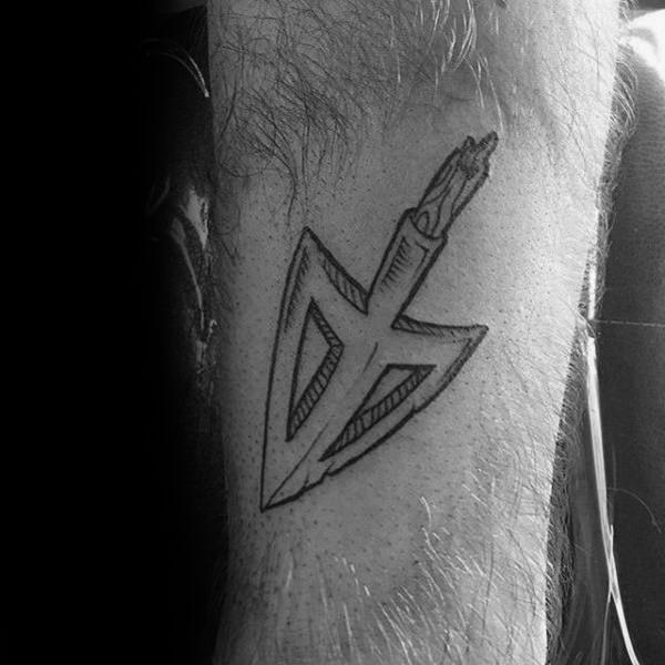 arrow tattoo 137