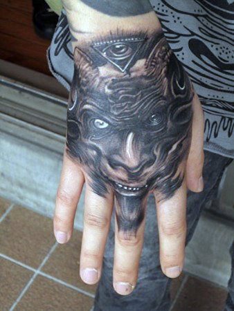 hand tattoo 1181