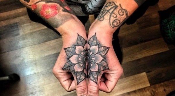 hand tattoo 805