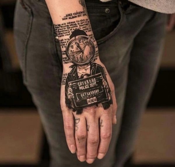 hand tattoo 817