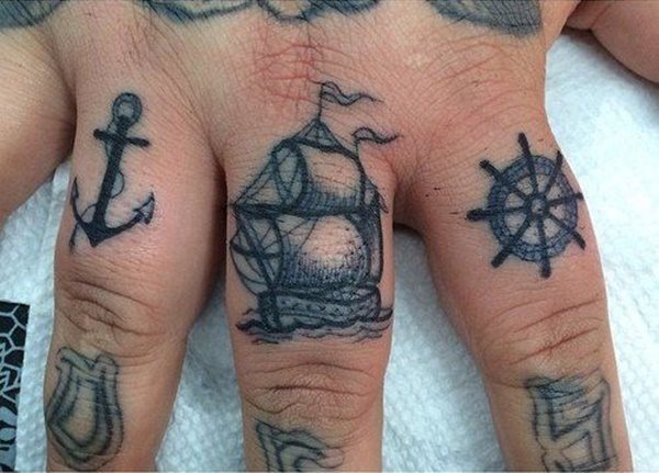 hand tattoo 945