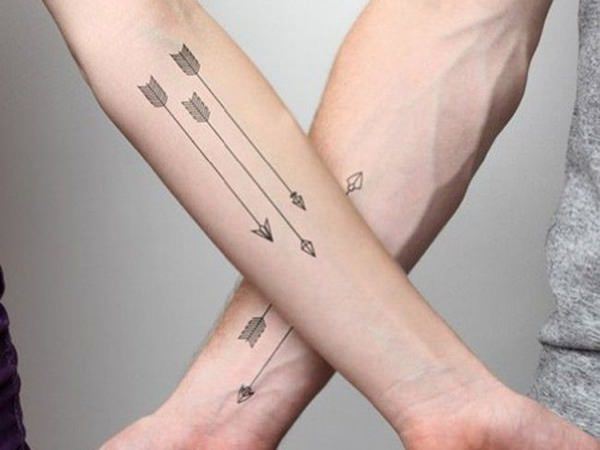 tatuaggio freccia 186