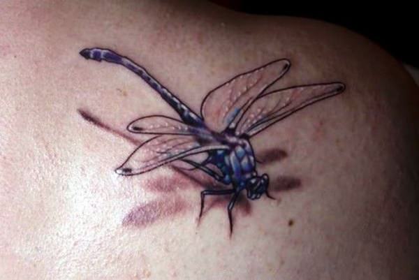 tatuaggio libellula 158