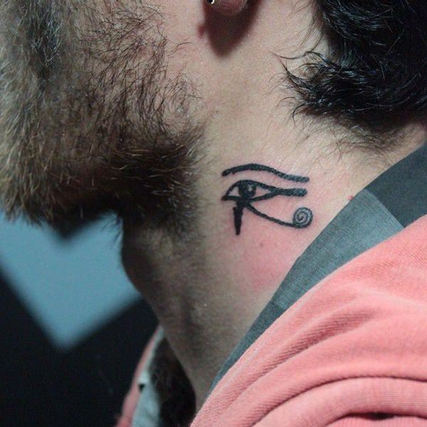 tatuaggio occhi 234