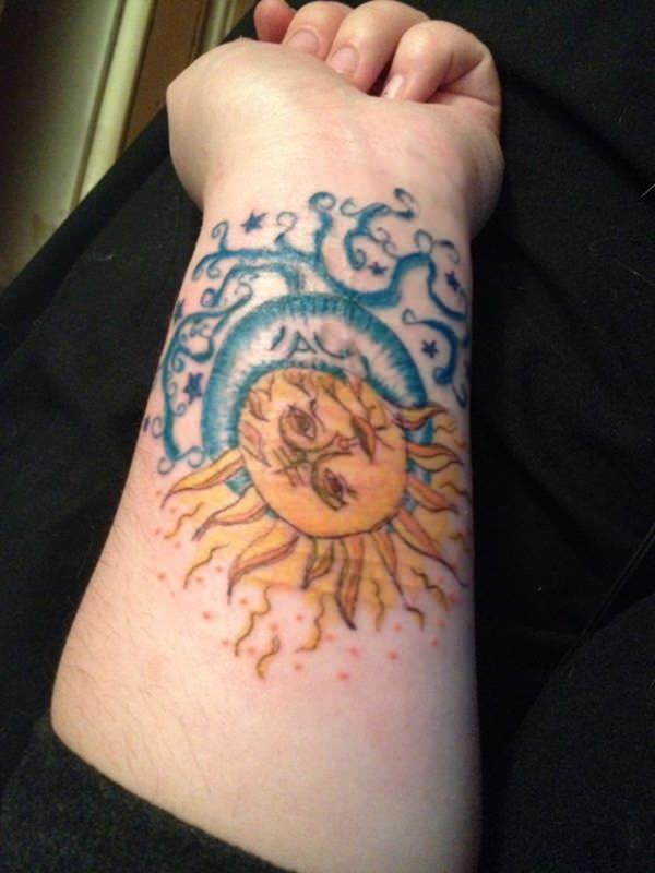 tatuaggio sole e luna 131