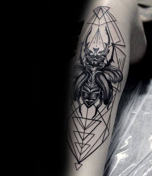 tatuaggio coleottero 226
