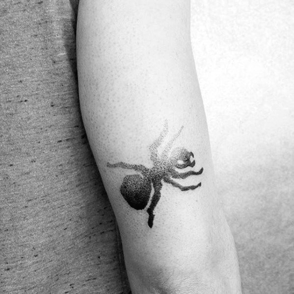 tatuaggio formica 166