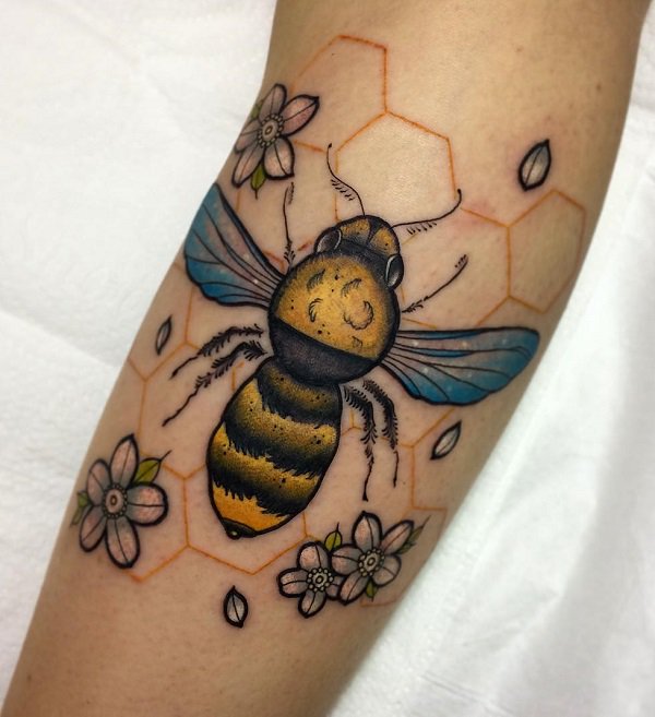 tatuaggio ape 12
