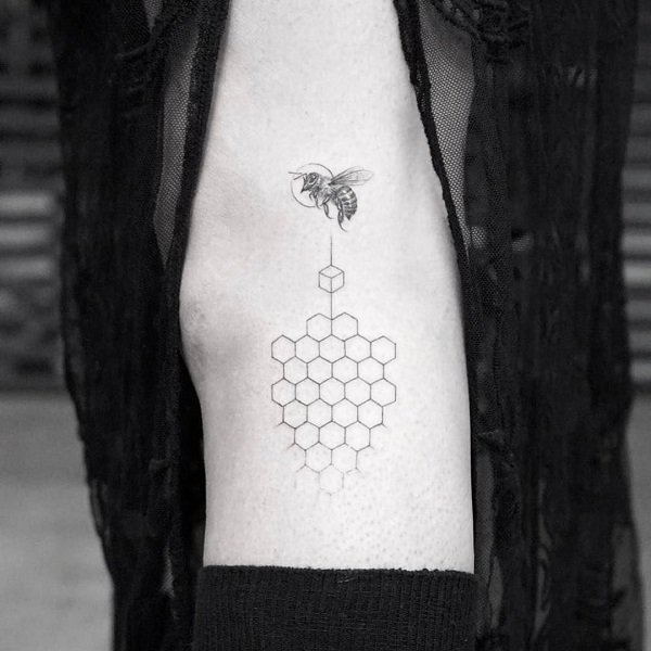 tatuaggio ape 311