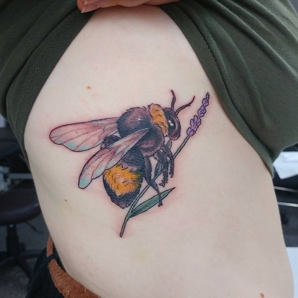 tatuaggio ape 597