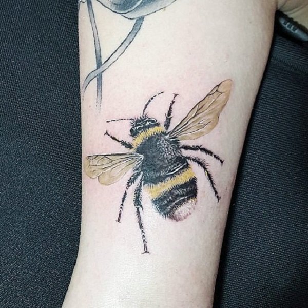 tatuaggio ape 714