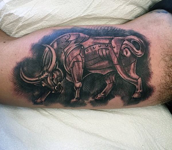 tatuaggio toro 519