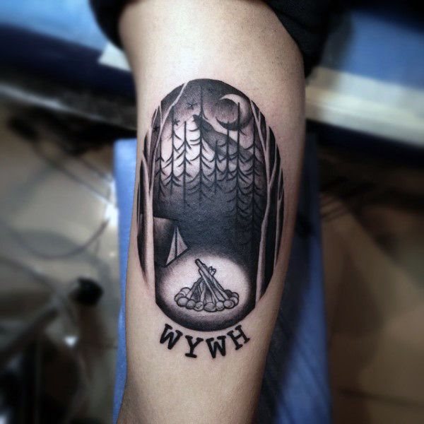 tatuaggio bicipite 573