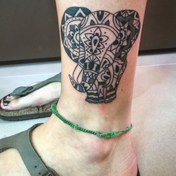tatuaggio caviglia 269