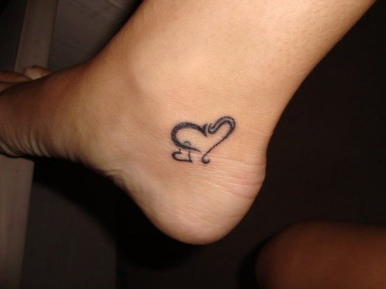 tatuaggio caviglia 777